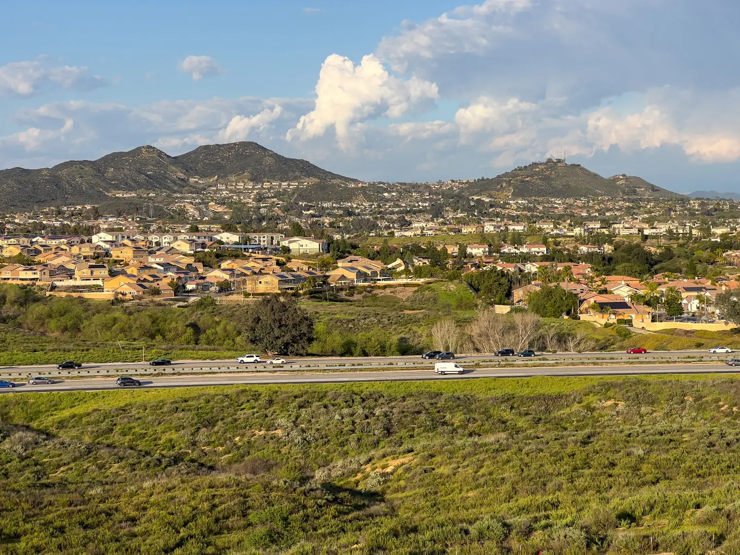 Homes on the hills of Murrieta, east of Interstate 15